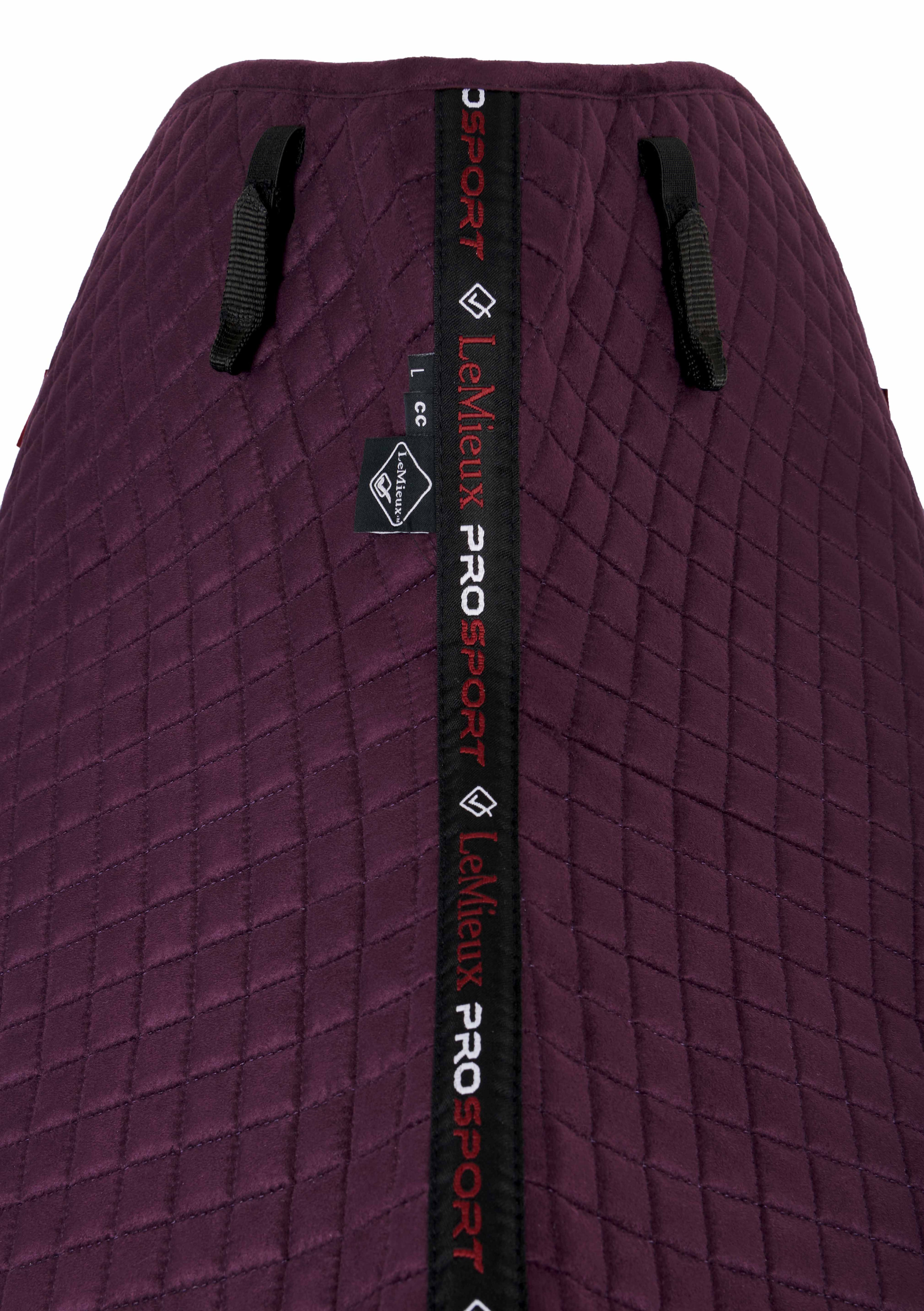 LeMieux Schabracke Luxury Suede Dressage Square fig