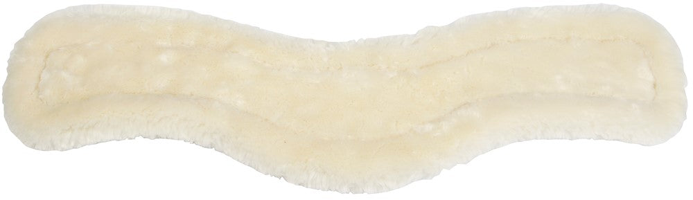 Harry’s Horse Gurtschoner Freefit in helles Kunstfell, Ansicht der Seite, die in der Gurtlage am Pferd liegt. Leicht gebogene, anatomische Form passend zum Dressurgurt Freefit für optimale Passform und Komfort. Weiches, flauschiges Kunstfell schützt Pferdehaut und Fell zuverlässig vor Reibung, Druckstellen und Haarbruch. Idealer Sattelgurtschutz für empfindliche Pferde und Ponys, besonders während des Fellwechsels