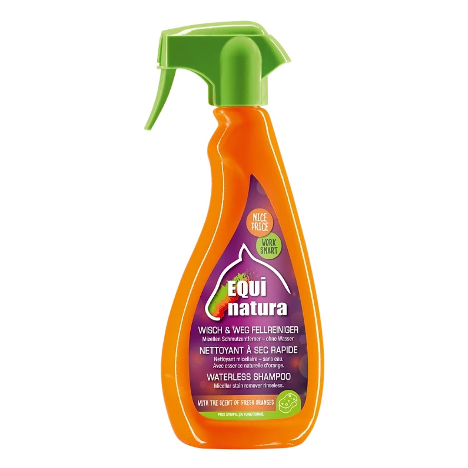 Equinatura Wisch & Weg Fellreiniger schnelles reinigen ohne Wasser in oranger Booster Flasche zum Sprühen. Mit grünem Sprühkopf und lilafarbenem Etikett. Das Equinatura Logo ist in weiß auf das Etikett gedruckt, sowie der Produktname Equinatura Wisch & Weg Fellreiniger. Im unteren Bereich der Flasche steht in englischer Sprache mit dem Duft von frischen Orangen.