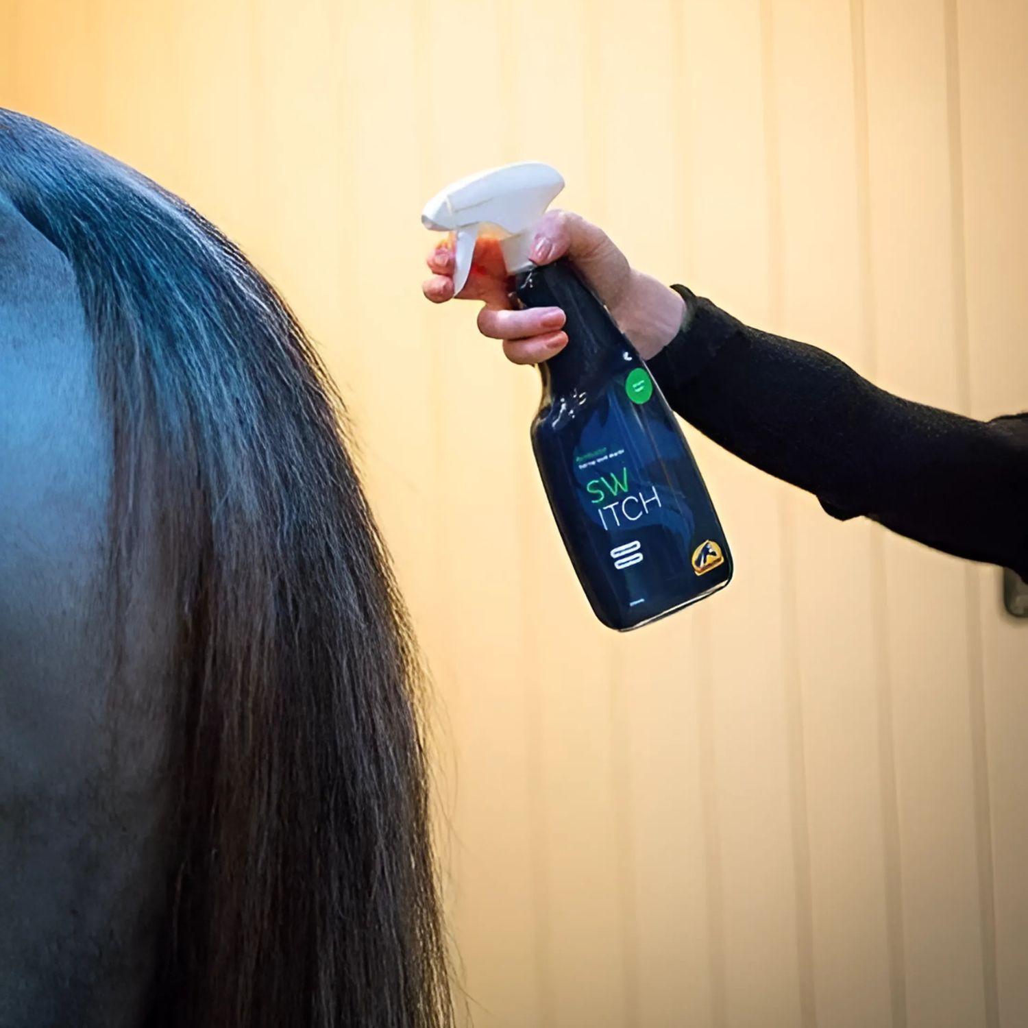 Cavalor SwItch Spray bei saisonalen Hautreizungen