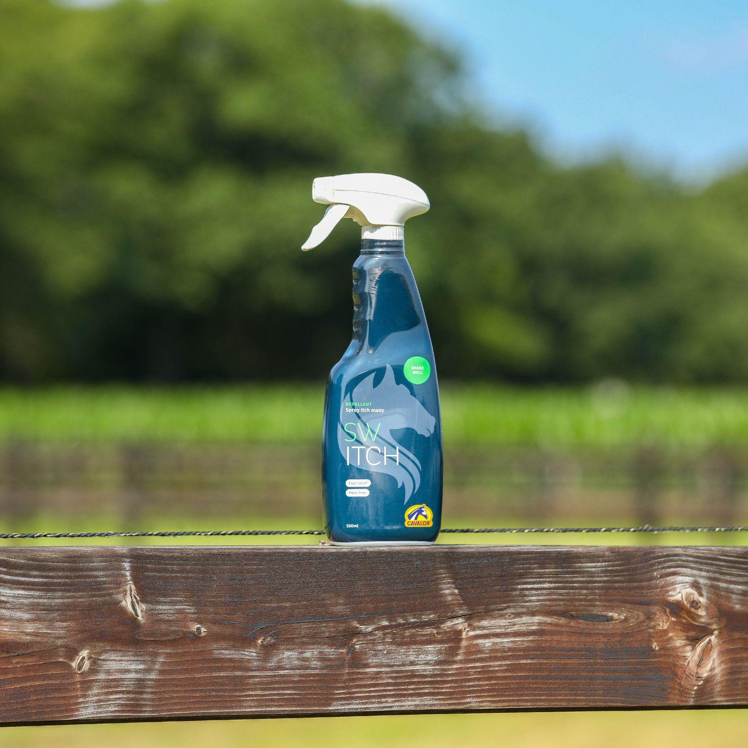 Cavalor SwItch Spray bei saisonalen Hautreizungen