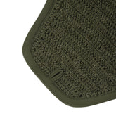 Detailansicht der LeMieux Fliegenmütze Essence in Pine Green – handgehäkeltes Material mit feiner Kantenverarbeitung und Bindeschlaufe.