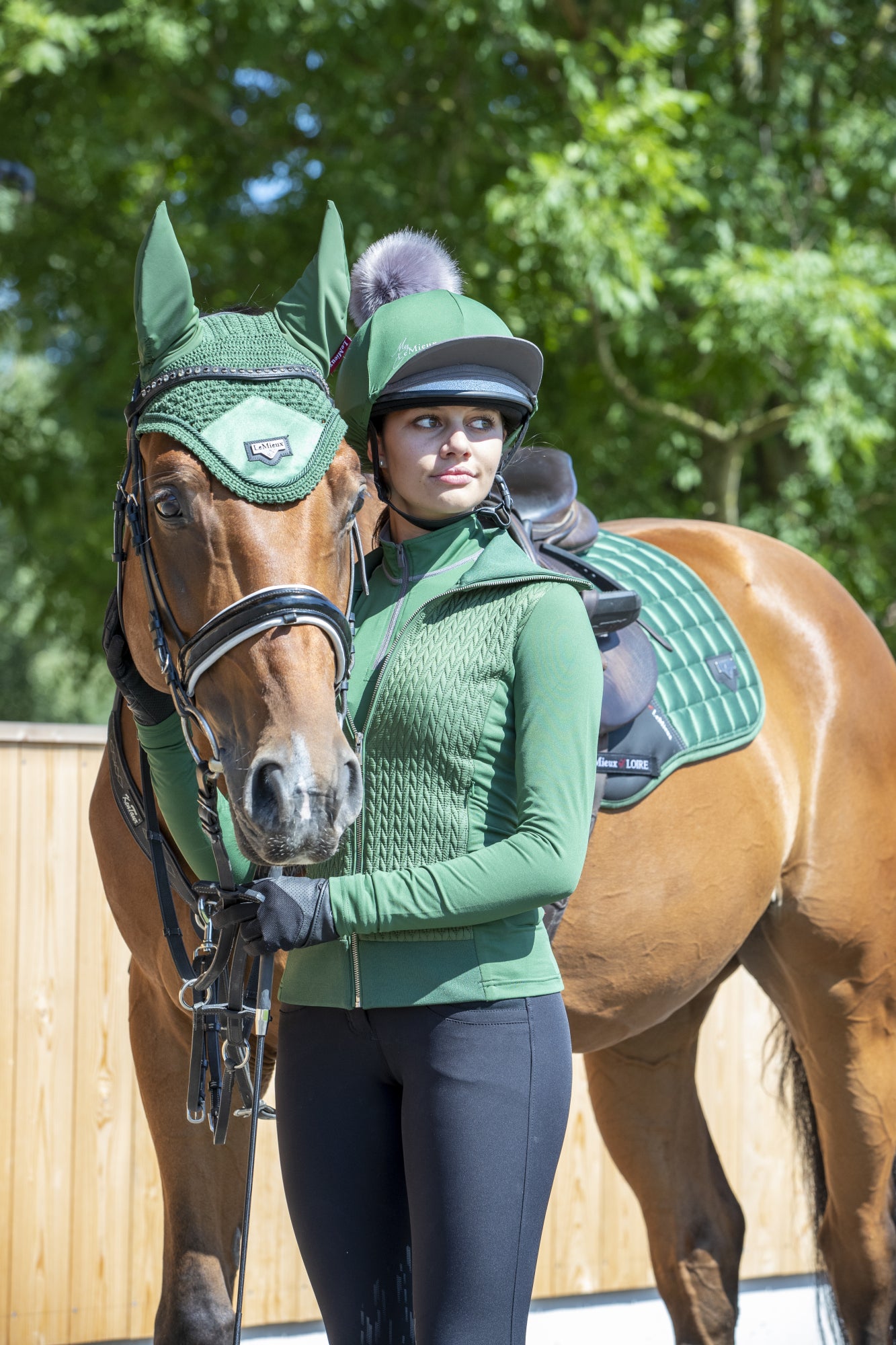 LeMieux saddle pad Loire Classic Satin Close Contact Square hunter green