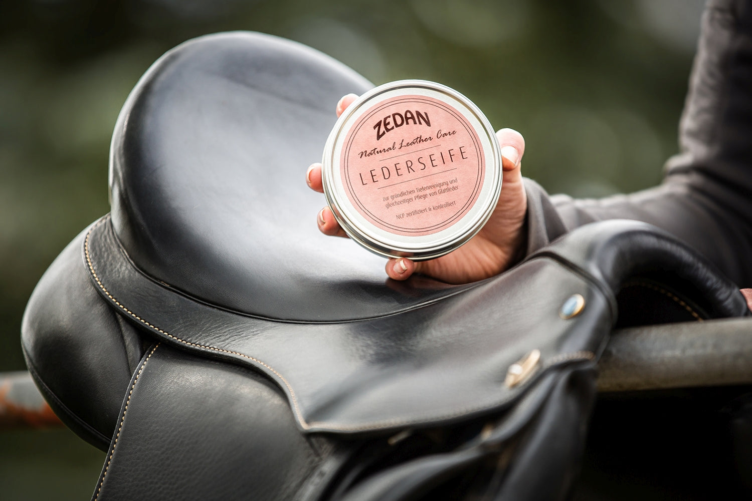 ZEDAN leather soap cleans and cares for all smooth leather