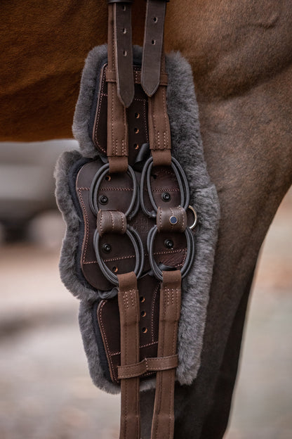 Stübben Equi-Soft® Polster by Mattes für Sattelgurt Lammfell graphit