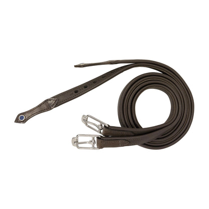 Die gerollt dargestellten Stübben Steigbügelriemen de Luxe in Ebony verdeutlichen die hohe Flexibilität, Geschmeidigkeit und das weiche, 3-fach eingeschlagene Vachettenleder mit integrierter Textilseele. Geeignet für Dressur, Springen, Vielseitigkeit, für das Turnierreiten und Freizeitreiten. Das braune Stübben Premium Leder überzeugt auch beim Sattelzubehör.