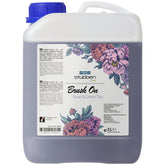 Stübben Brush On Rose & Green Tea 5 Liter Nachfüllkanister für Ställe und Großverbraucher. Reicht für zehn Füllungen der 500 ml Glanzspray-Sprühflasche.