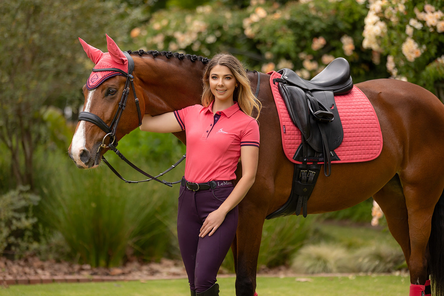 LeMieux Schabracke Luxury Suede Dressage Square papaya