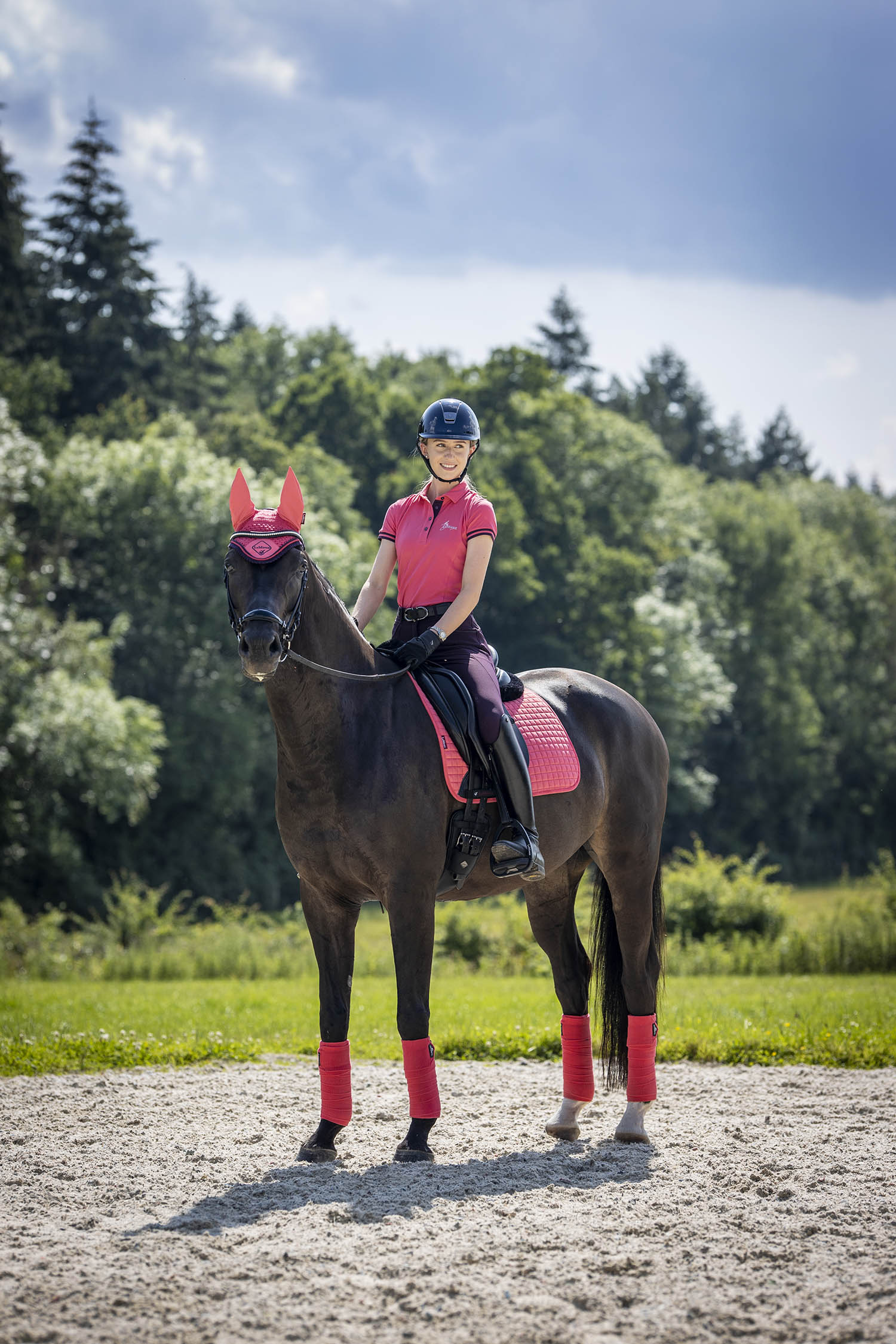 LeMieux Schabracke Luxury Suede Dressage Square papaya