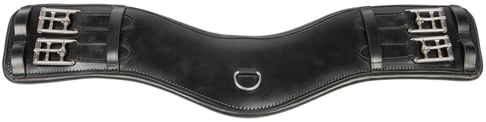 Der Harry’s Horse Dressurgurt Freefit in Schwarz zeigt die anatomisch gebogene Form mit Edelstahl-Rollschnallen, mittigem D-Ring und integrierten Schlaufen für die Sattelgurtstrippen, die eine stabile Gurtlage und mehr Bewegungsfreiheit im Ellenbogenbereich des Pferdes ermöglichen.