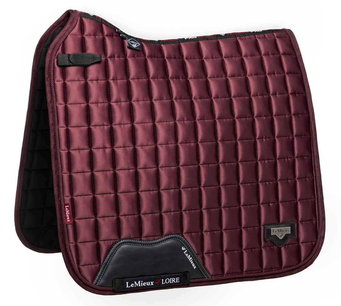 LeMieux Schabracke Loire Classic Satin Dressage Square rioja