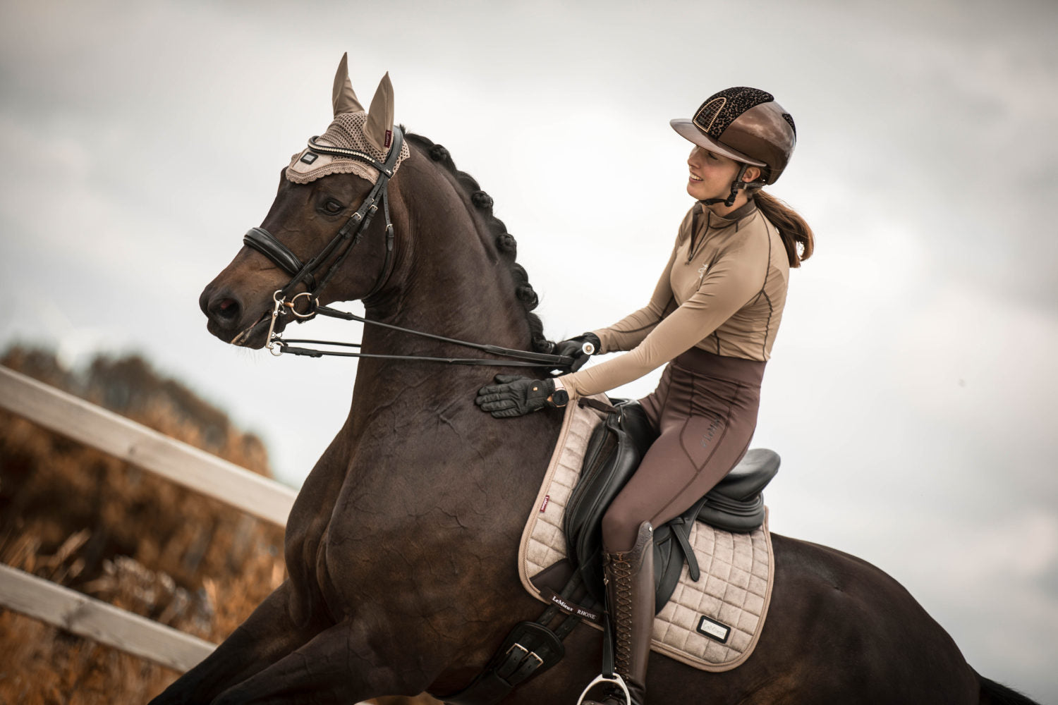 LeMieux Schabracke Rhone Dressage Square prosecco