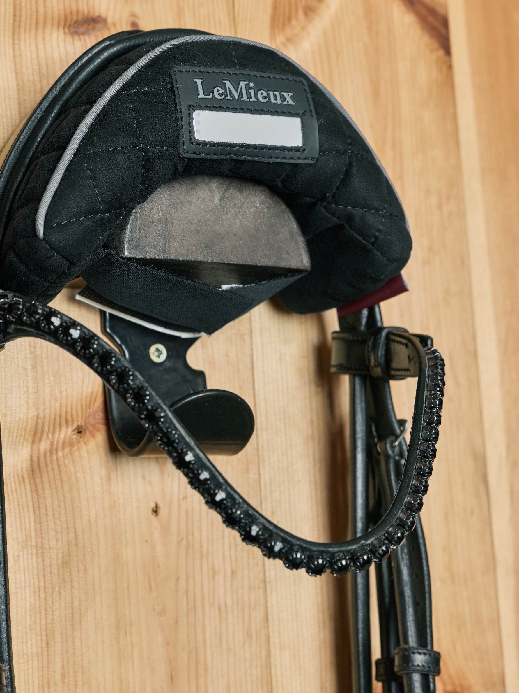 LeMieux Trensenhakenpolster schwarz