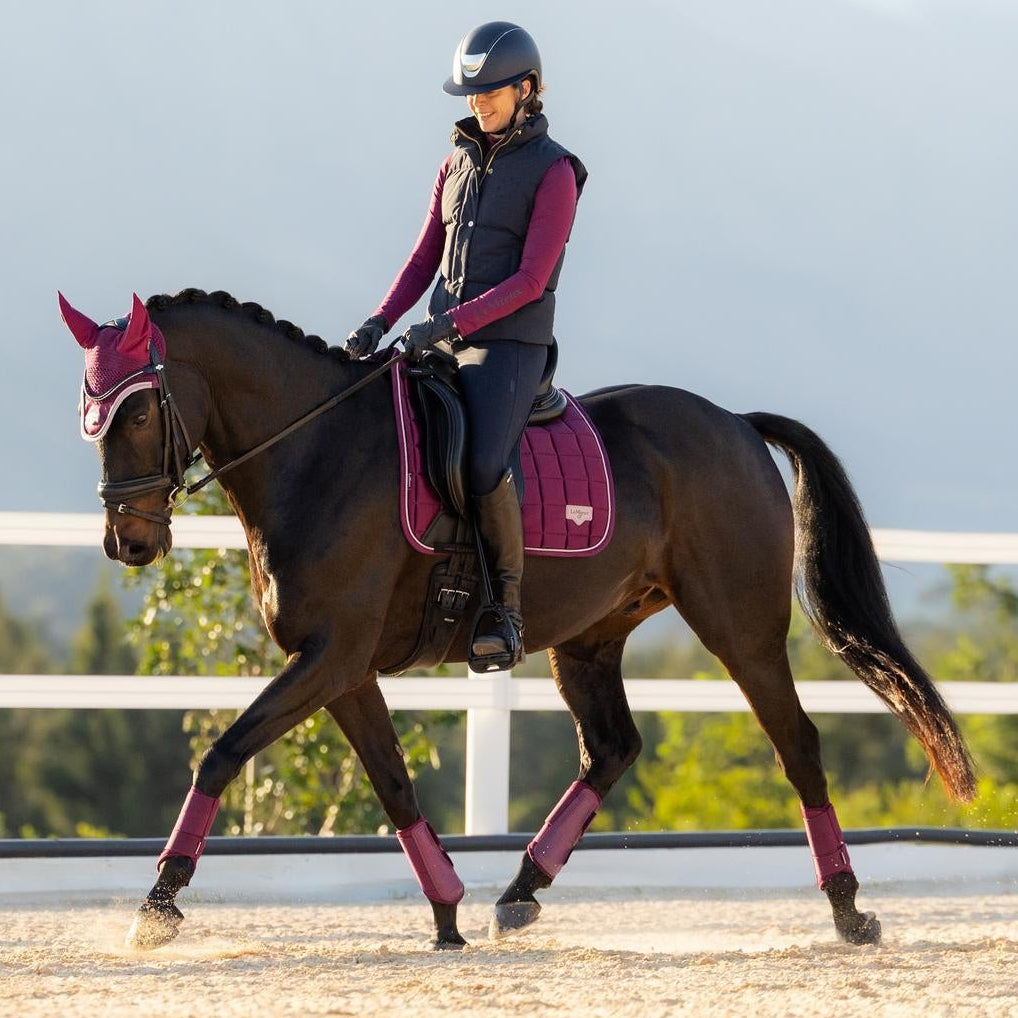 LeMieux Schabracke Loire Classic Satin Dressage Square Blackberry