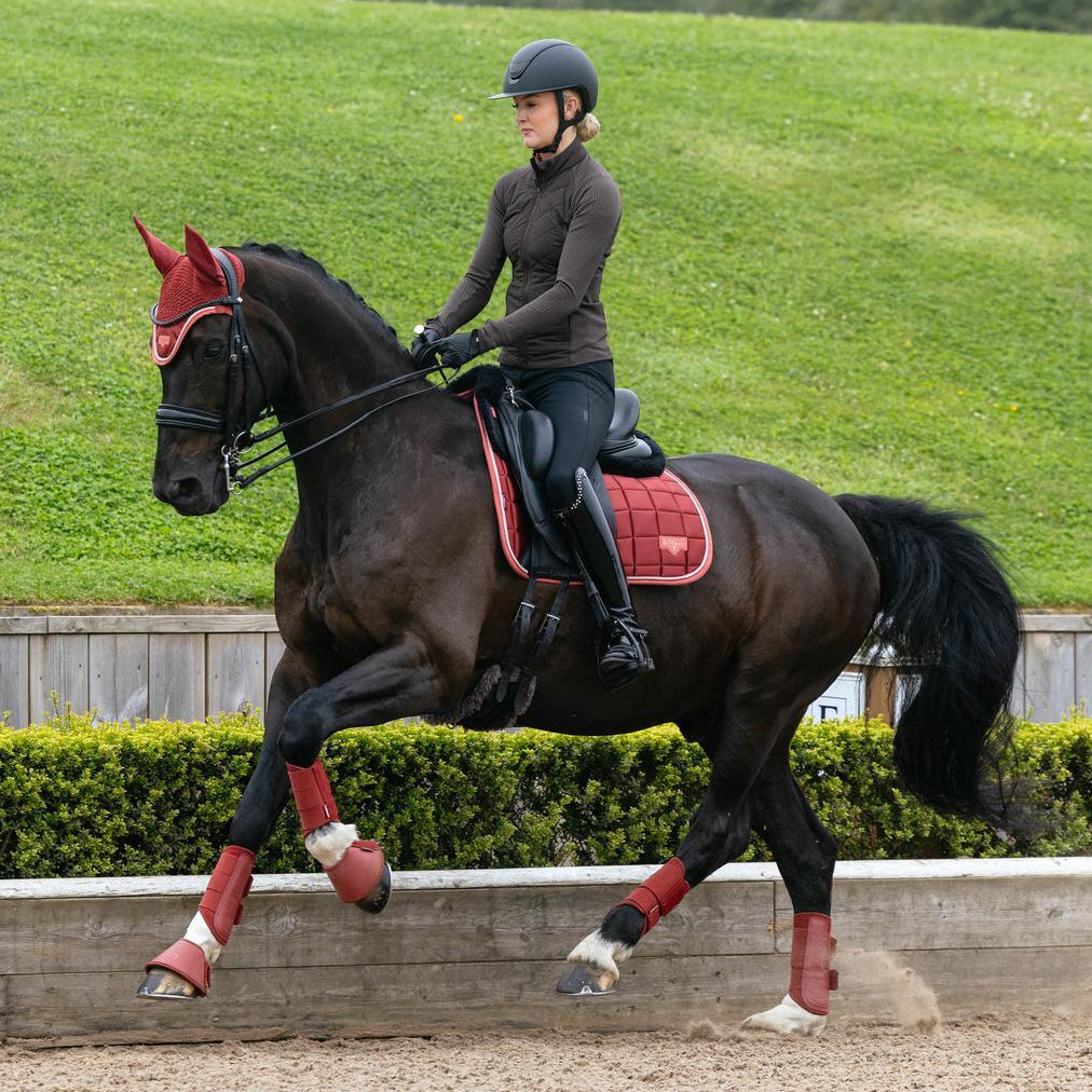 LeMieux Schabracke Loire Classic Satin Dressage Square Russet