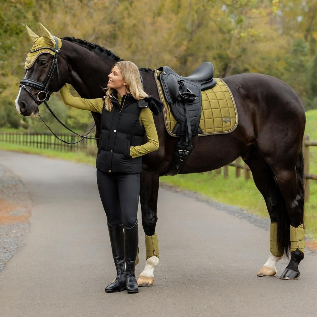 LeMieux Schabracke Loire Classic Satin Dressage Square Gooseberry