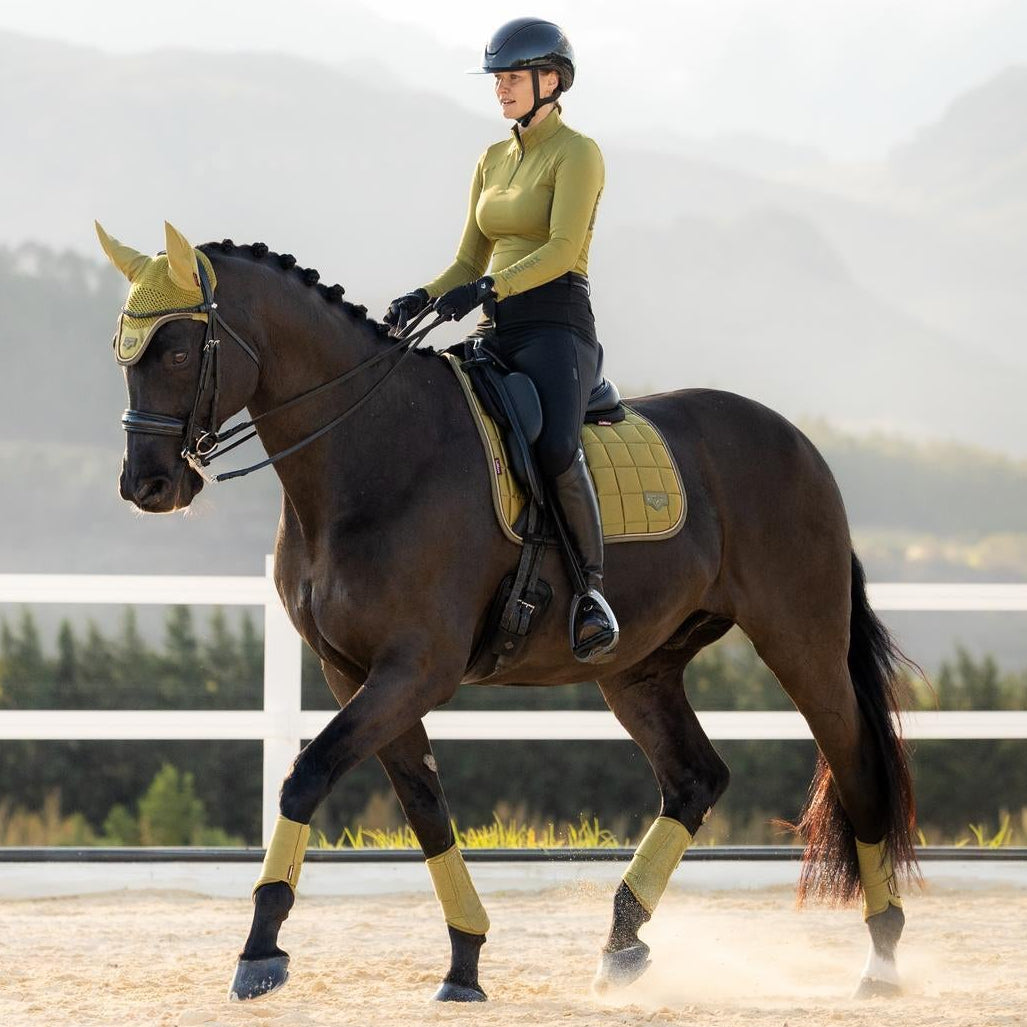 LeMieux Schabracke Loire Classic Satin Dressage Square Gooseberry