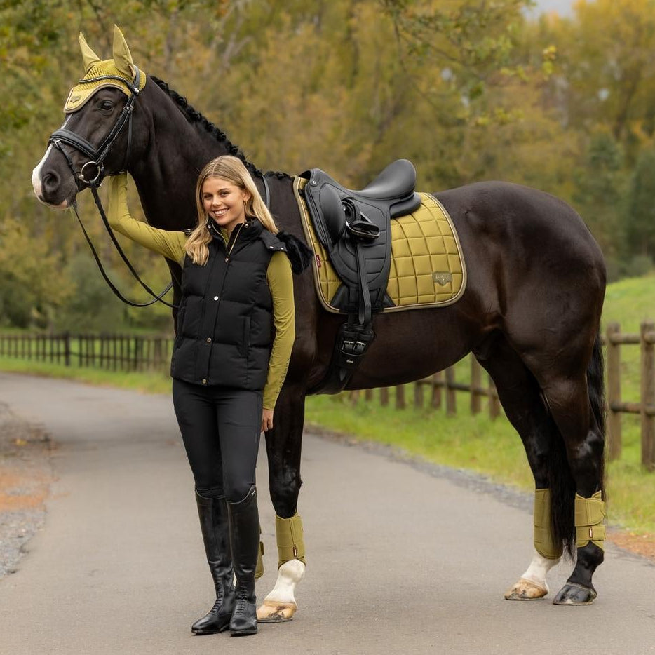 LeMieux Schabracke Loire Classic Satin Dressage Square Gooseberry