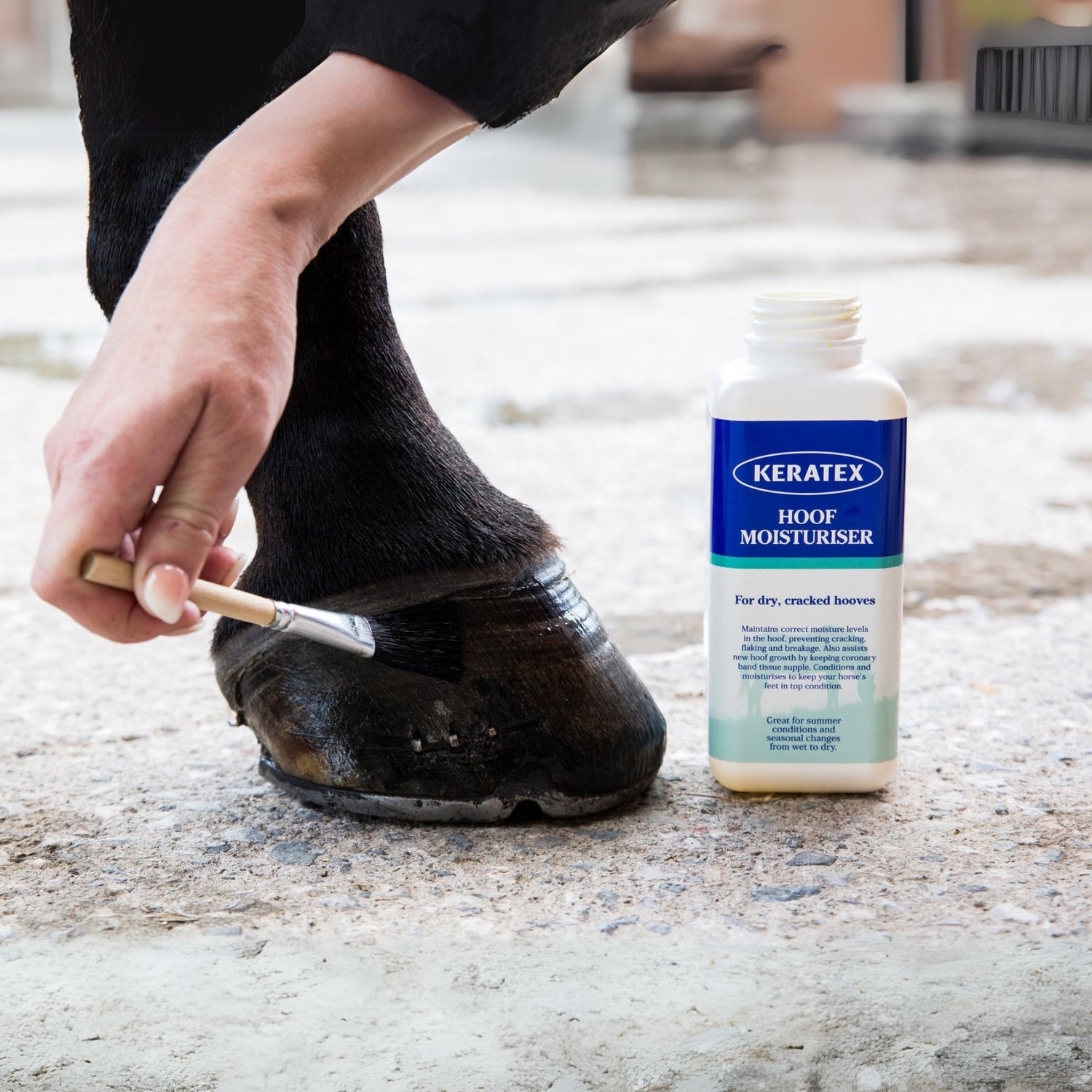Keratex Hoof Moisturiser Hufbalsam bei trockenen Hufen - ePony Reitsport