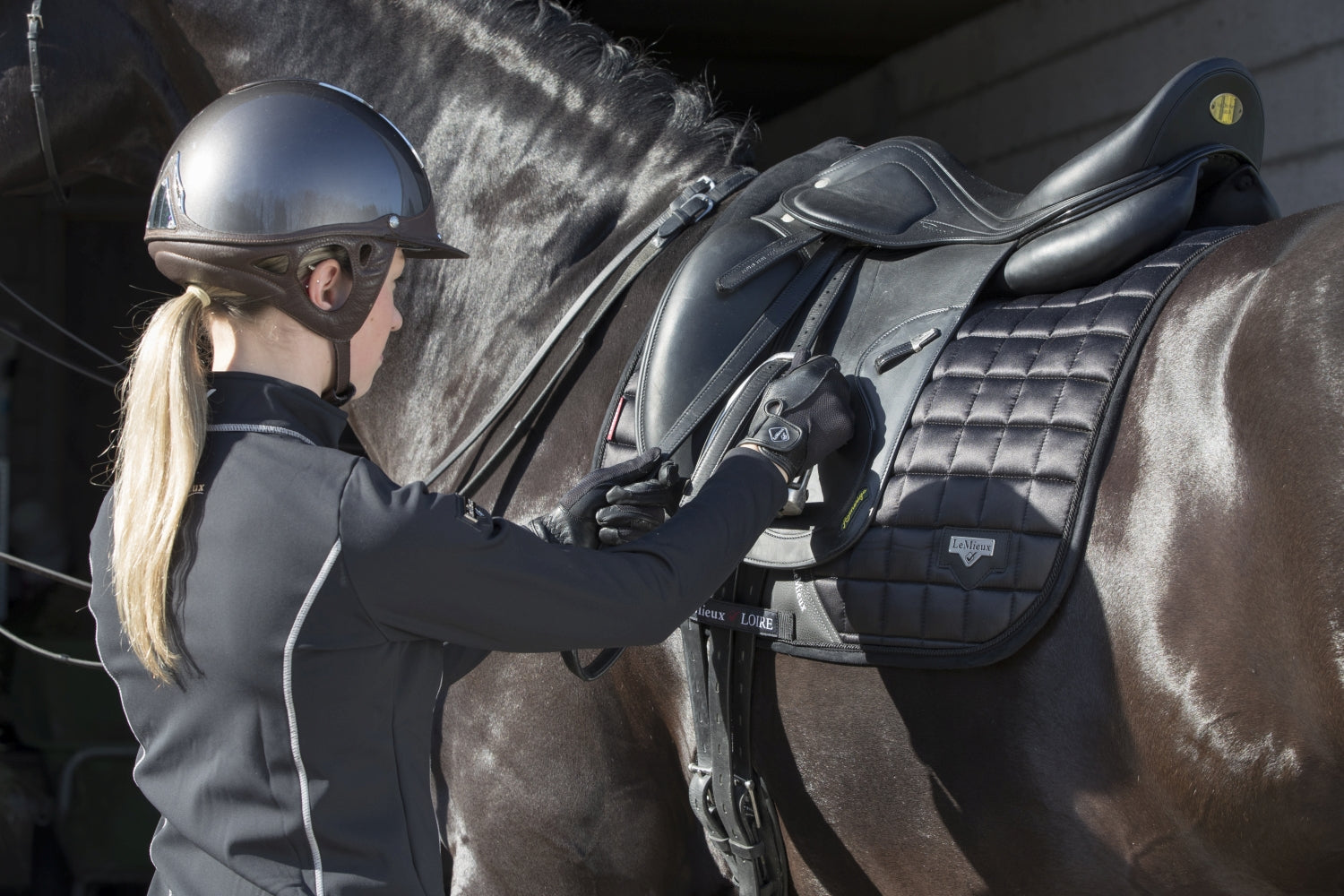 LeMieux saddle pad Loire Classic Satin Dressage Square black