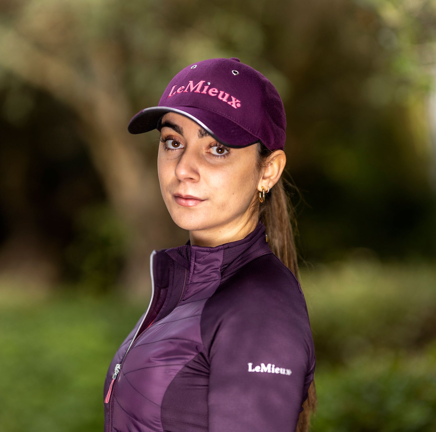 LeMieux Baseball Cap mit Niete aubergine