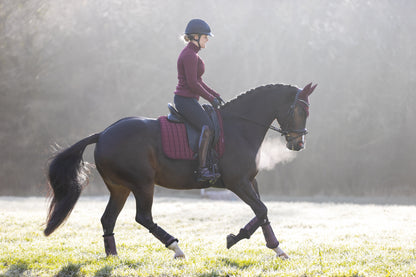 LeMieux Schabracke Loire Memory Satin Dressage Square rioja