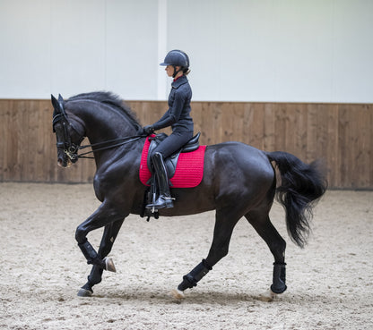 LeMieux Schabracke Luxury Suede Dressage Square chilli red