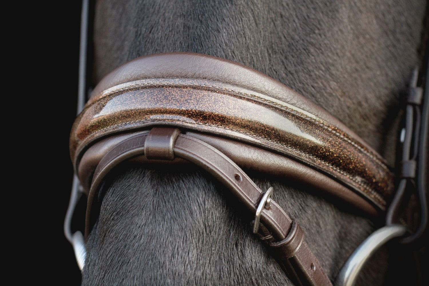 SD Design Trense Mystery brauner Glitzerlack braun unterlegt