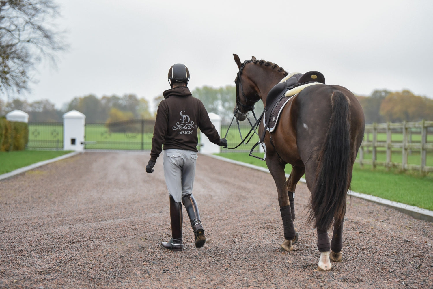 SD Design saddle pad Be Tempted chocolate macaron