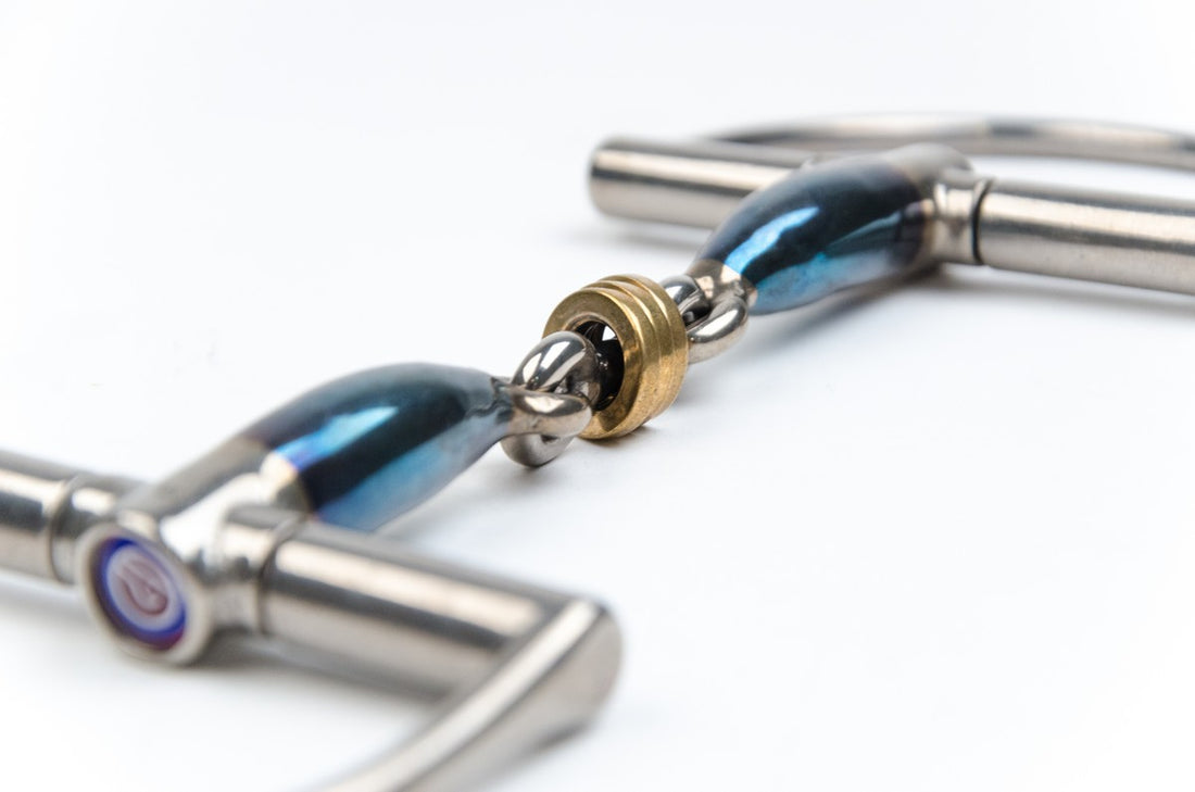 Trust Gebiss Sweet Iron D-Ring Trense doppelt gebrochen mit Messingringen