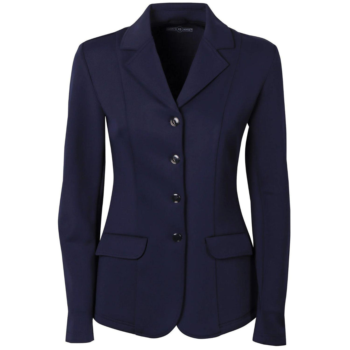 Das moderne dunkelblaue Harry’s Horse Turnierjacket Competition in Navy für Damen und Kinder in der Frontansicht. Die taillierte Turnierjacke besticht durch einen eleganten Reverskragen, eine durchgehende 4-Knopf-Leiste und zwei praktische Klapptaschen für das Turnieroutfit.