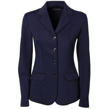 Das moderne dunkelblaue Harry’s Horse Turnierjacket Competition in Navy für Damen und Kinder in der Frontansicht. Die taillierte Turnierjacke besticht durch einen eleganten Reverskragen, eine durchgehende 4-Knopf-Leiste und zwei praktische Klapptaschen für das Turnieroutfit.