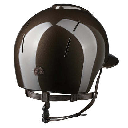 KEP Smart Nova Metal Polish Braun mit Star Glitzer Braun und Polo-Visier – Rückansicht