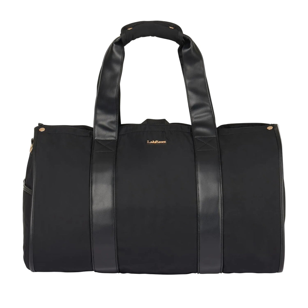 Schwarze LeMieux Reisetasche Luxe Show Jacket Duffle Bag mit goldenen Metallapplikationen und PU-Lederhenkeln: Die elegante 2-in-1-Turniertasche für den knitterfreien Transport von Turnierjacket und Reitbekleidung auf dem Turnierplatz.