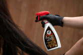 leovet Power Striegel Walnuss Schweif und Fellglanzspray für dunkle Pferde - ePony Reitsport