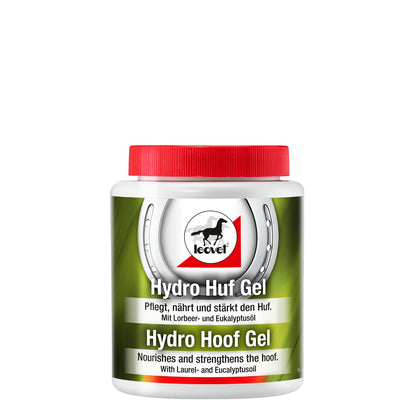 Hochauflösendes Produktbild der ergiebigen 750 ml Dose des leovet Hydro Huf Gels mit praktischem Schraubverschluss. Das feuchte Hufgel dient der intensiven Pferdepflege und ist die ideale Lösung, um Hufe im Sommer vor dem Austrocknen zu schützen. Die pflegende Rezeptur mit Lorbeeröl und Eukalyptusöl pflegt das Hufhorn spürbar und hält ihn geschmeidigt, ohne den Huf zu versiegeln.