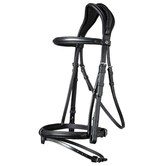 Trust Equestrian Geneva Trense in Schwarz Silber mit anatomisch geformtem Genickstück und rückstandslos abnehmbarem Sperrriemen für pferdefreundliches Reiten.